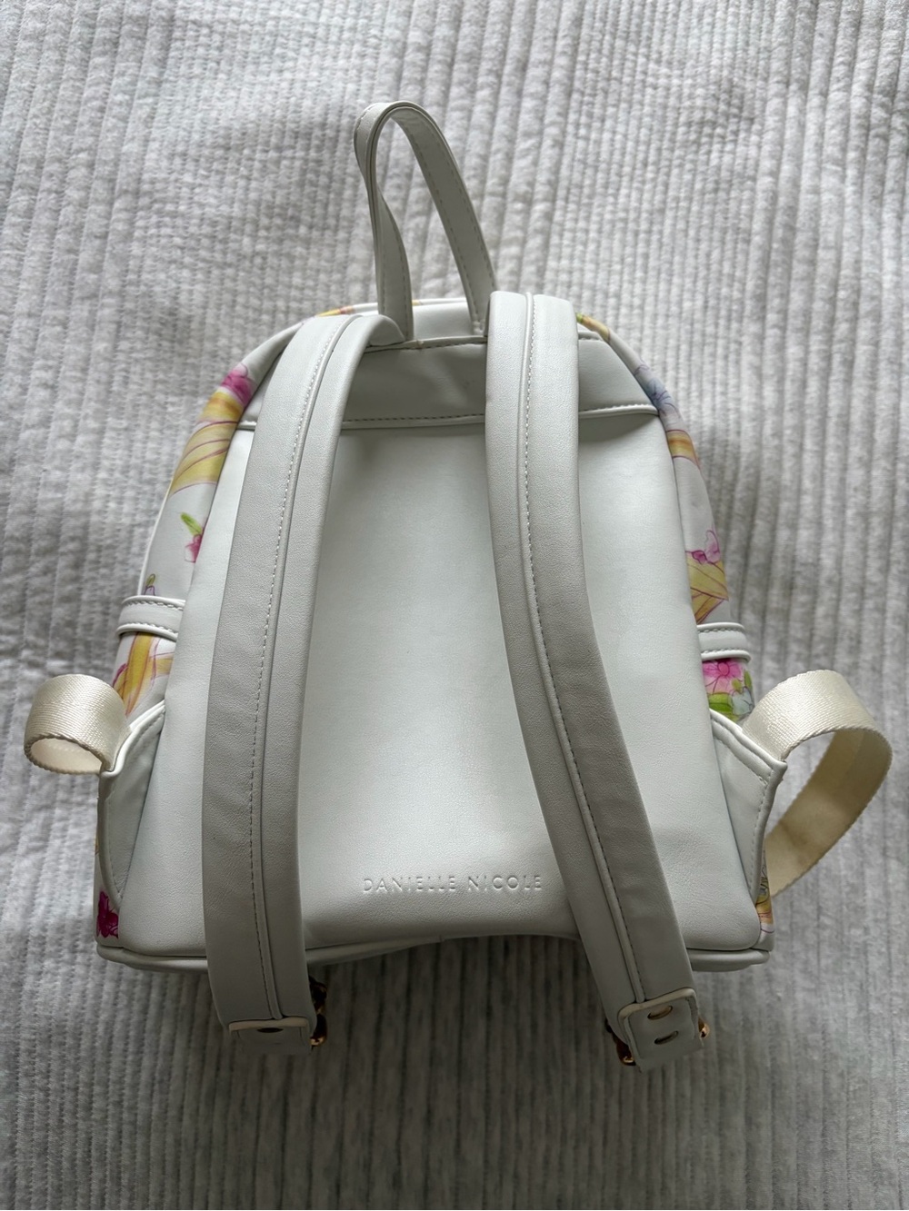 Danielle Nicole White Rapunzel Floral Mini Backpack with Cardholder - Picture 7 of 9